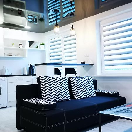 Black & White Studio Anykščiai Dış mekan fotoğraf