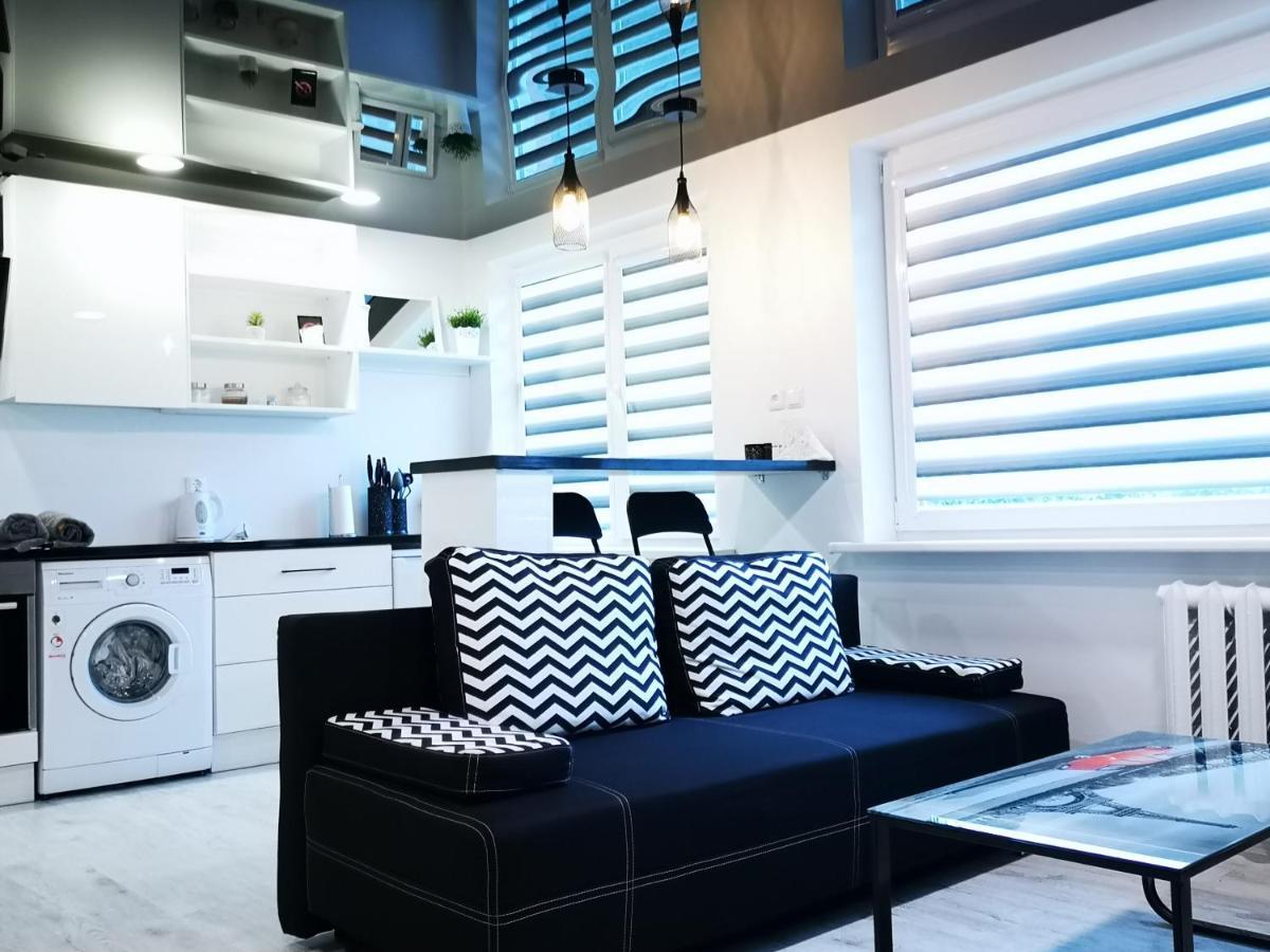 Black & White Studio Anykščiai Dış mekan fotoğraf